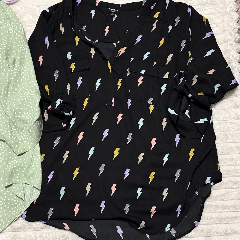 Torrid Harper Blouse bundle - Picture 3 of 6
